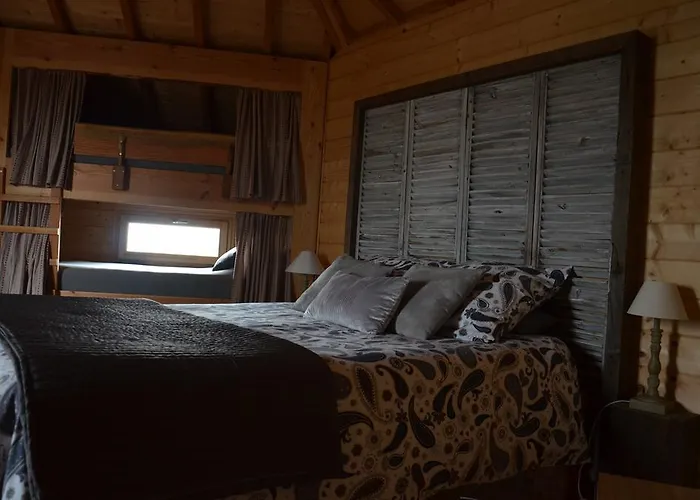 Arbrakabane * Peyrissas