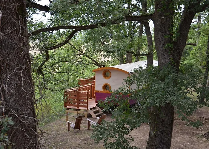 Bed & Breakfast Arbrakabane Peyrissas